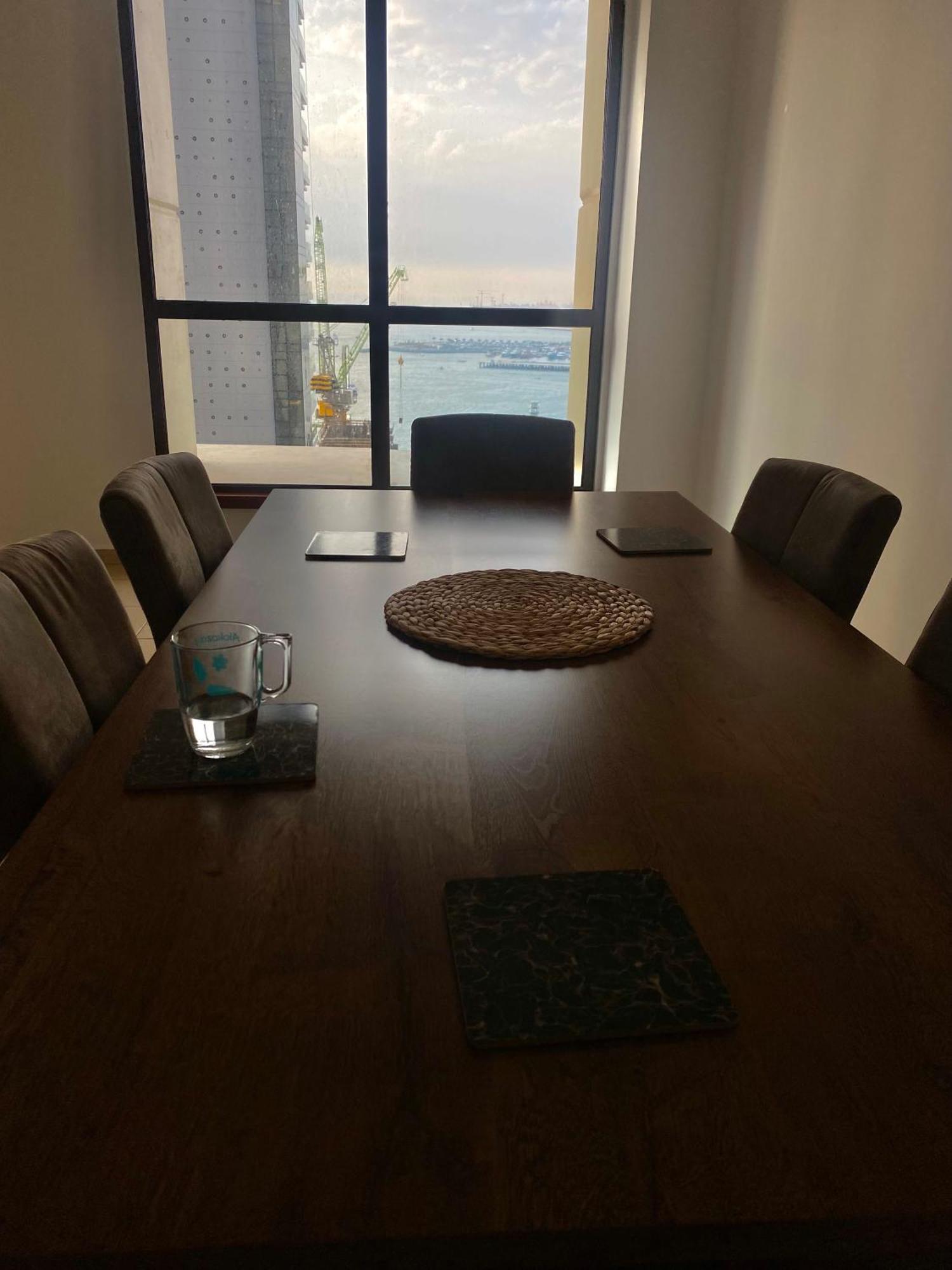 Seaview Beach Hostel Jbr - Walk To Beach - Gym - Pool - Metro Station 迪拜 外观 照片