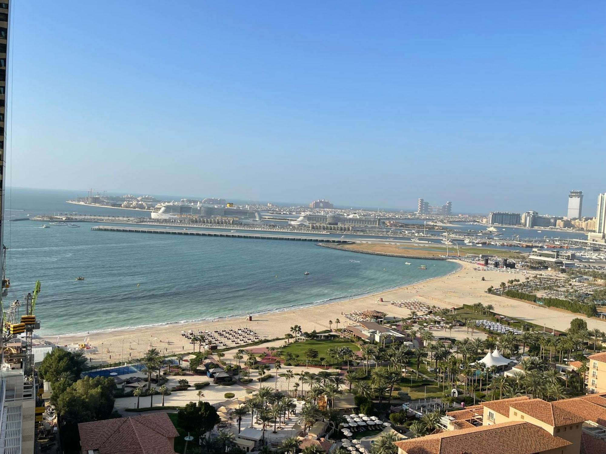 Seaview Beach Hostel Jbr - Walk To Beach - Gym - Pool - Metro Station 迪拜 外观 照片