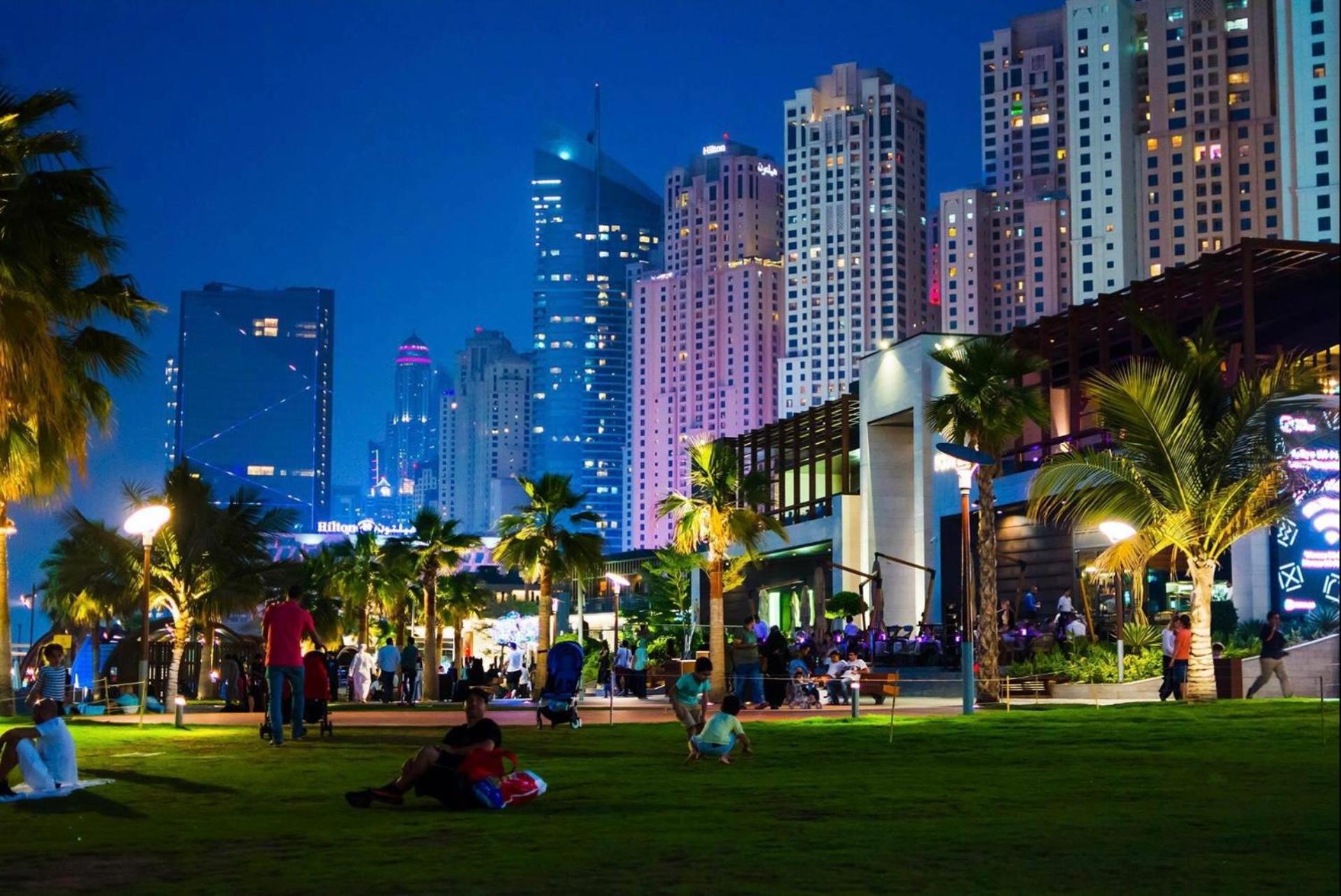 Seaview Beach Hostel Jbr - Walk To Beach - Gym - Pool - Metro Station 迪拜 外观 照片