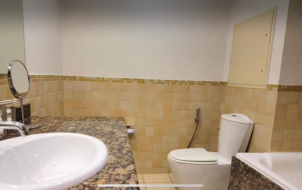 Seaview Beach Hostel Jbr - Walk To Beach - Gym - Pool - Metro Station 迪拜 外观 照片