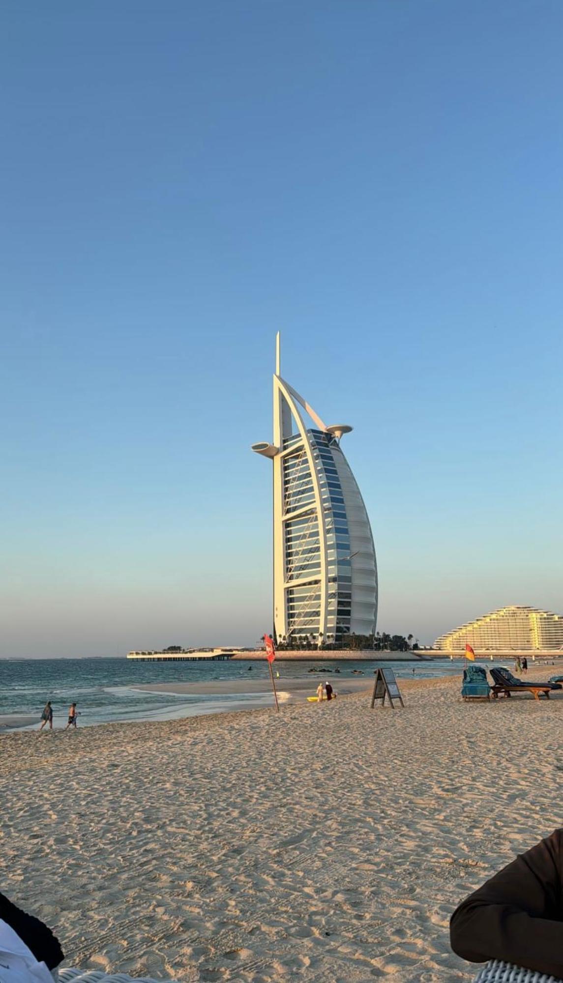 Seaview Beach Hostel Jbr - Walk To Beach - Gym - Pool - Metro Station 迪拜 外观 照片